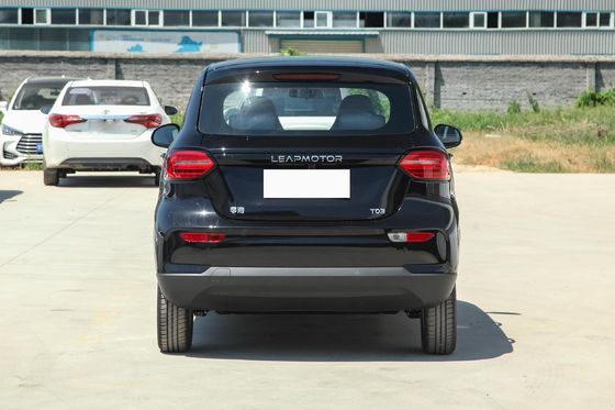 Durable 4 Seater Electric Mini Car SUV LINGPAO T03 4 Wheel 5 Door 100km/h