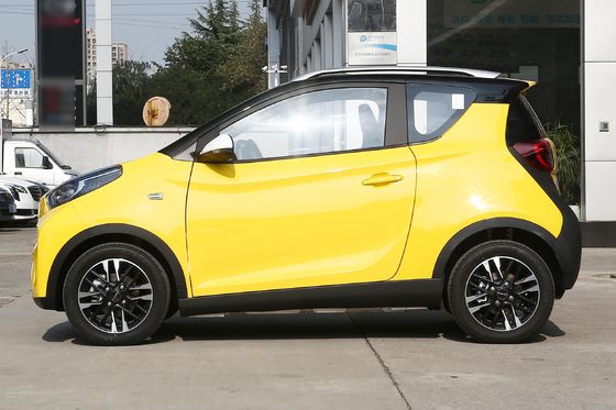 Chery Small Ant Mini Electric Car 301km Cuising Range 3 Door Electric Car