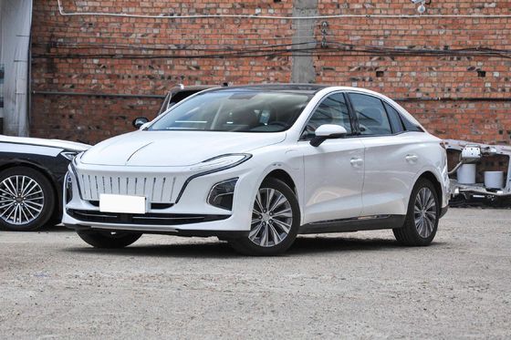 E-QM5 Plus Hongqi EV Luxury Cars 605km New Energy Left Sided Steering Wheel Car