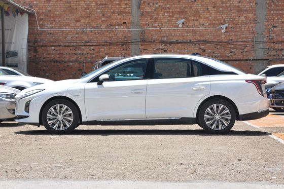 E-QM5 Plus Hongqi EV Luxury Cars 605km New Energy Left Sided Steering Wheel Car