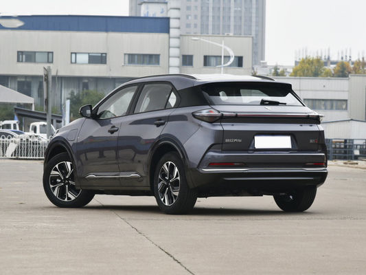 Hozon NETA U White SUV Electric Car 401KM 5 Seats New Energy Vehicles