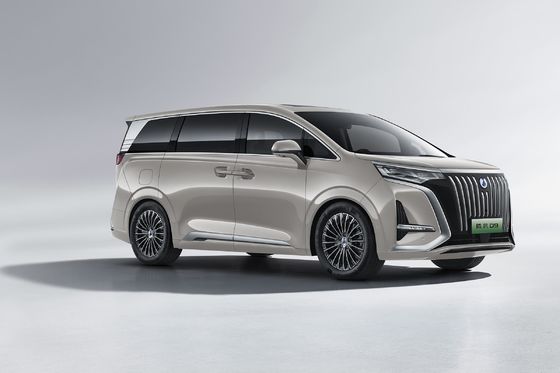 180km 7 Seat MPV Electric Car Tengshi D9 970 All Wheel Drive Plug In Hybrid SUV
