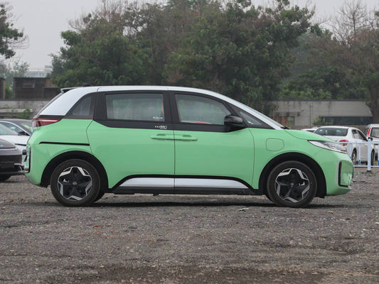 418km MPV Electric Car Mini Van 5 Seats 5 Doors BYD D1 Car For Business