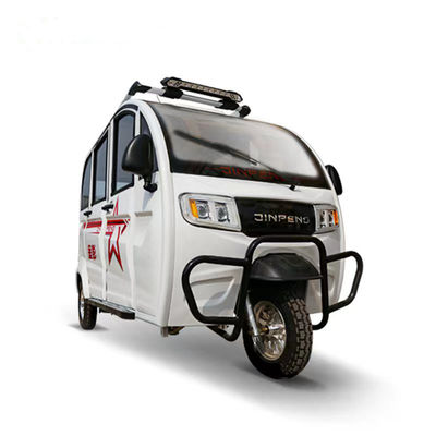 3 Wheel Enclosed Electric Cargo Tricycle 650W Mini New Energy 60V For 4 Passenger
