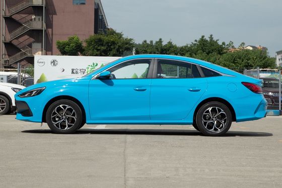 MG 5 2.0t Fossil Fuel Powered Car Preface 5 Seats Gasoline Petrol Sedan Car