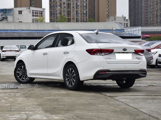 KIA FORTE Compact Car 1.6L 123 Horsepower L4 Fuel Sedan 4 Door 5 Seat Adult Gasoline Sedan Car