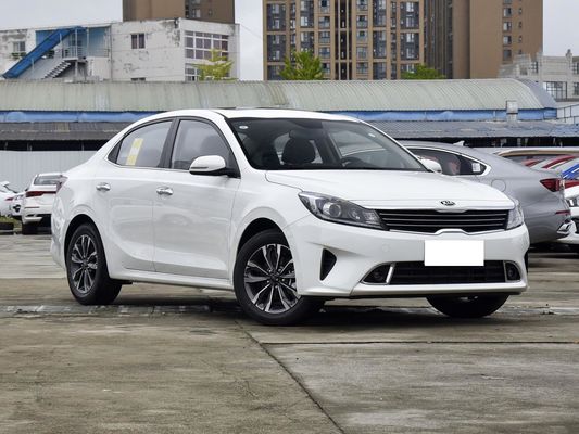 KIA FORTE Compact Car 1.6L 123 Horsepower L4 Fuel Sedan 4 Door 5 Seat Adult Gasoline Sedan Car