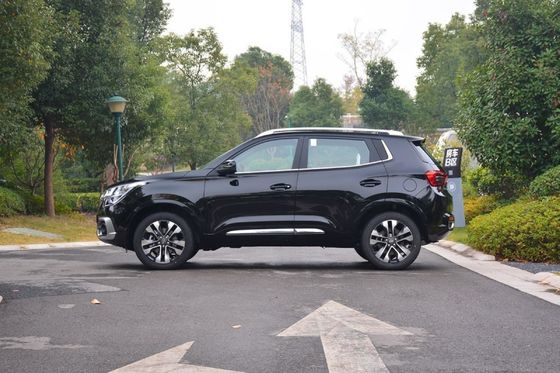 Chery Tiggo 5x Automatic Black Fuel Powered Car With 30 MPG Economy 4 Door