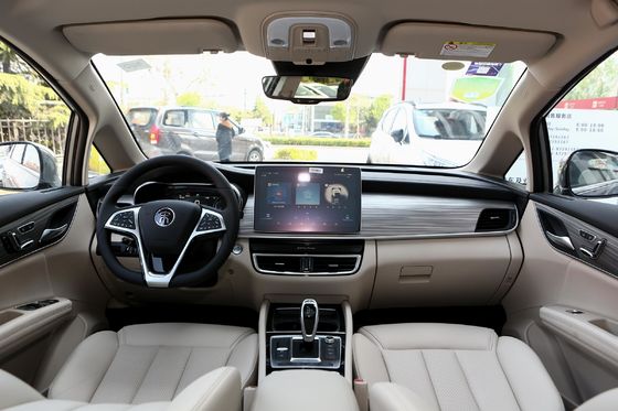 BYD Song Max Dmi Black 5 Doors 7 Seats Car High Speed MPV Vehicle