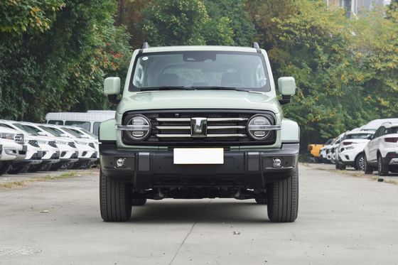  300 big suv Fuel Powered Car 5 Doors 25 Mpg for Sale