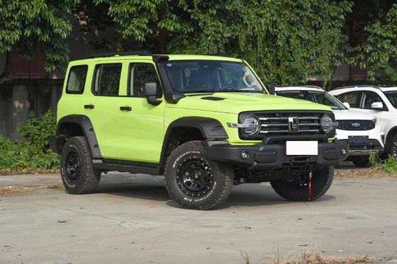 Tank 300 2110kg 1.5t Length 4760mm Mileage 25Mpg Truck