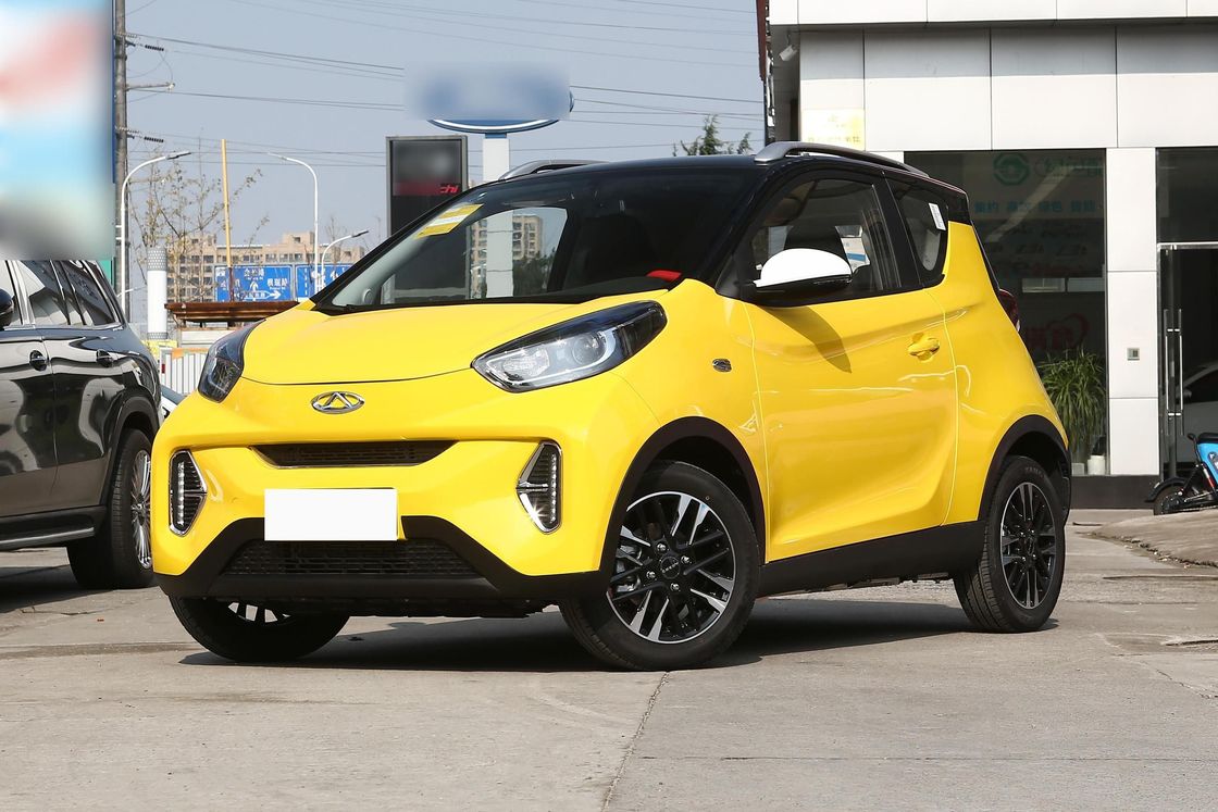 Chery Small Ant Mini Electric Car 301km Cuising Range 3 Door Electric Car