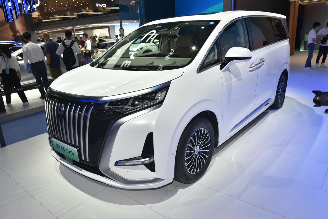 Tengshi 1.5T Electric 7 Seater MPV All Wheel Drive 180km/h Plug In Hybrid Cars